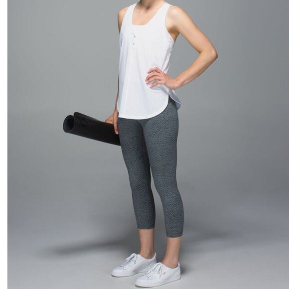 LULULEMON Wunder Under Crop II Luon Roll Down Sz 4 Dottie Dash Slate Black - Picture 6 of 11